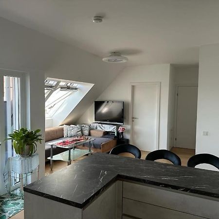 Stilvolle Stadtoase Naehe Prater Inkl. Whirpool Apartment เวียนนา ภายนอก รูปภาพ