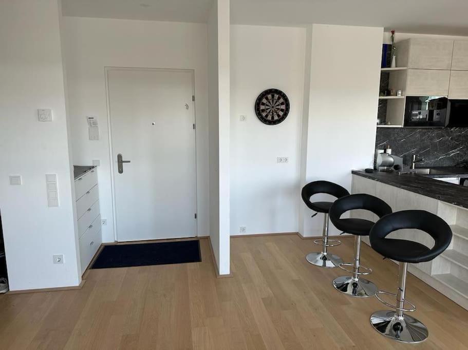 Stilvolle Stadtoase Naehe Prater Inkl. Whirpool Apartment เวียนนา ภายนอก รูปภาพ