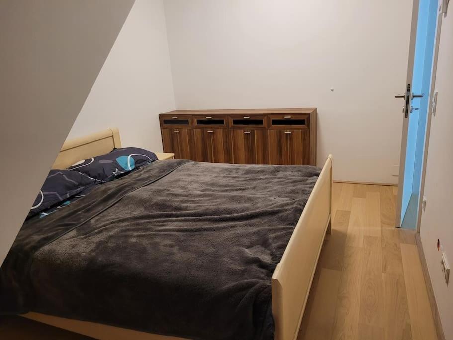Stilvolle Stadtoase Naehe Prater Inkl. Whirpool Apartment เวียนนา ภายนอก รูปภาพ